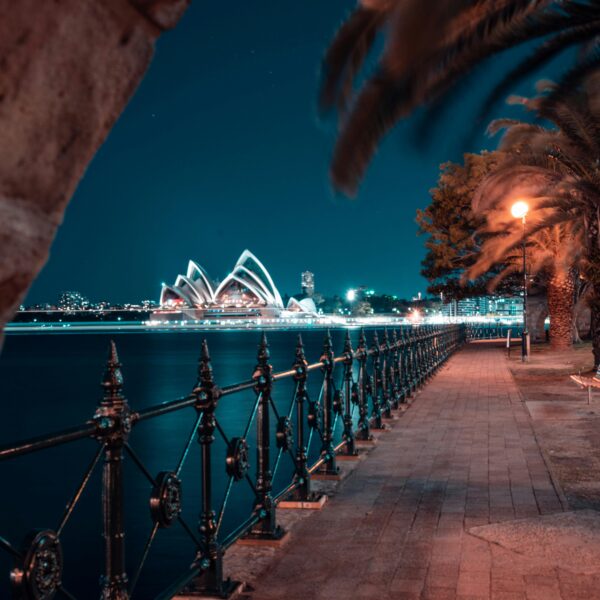 Sydney Opera House with clear blue sky, representing Australian landmarks and our nationwide printer services